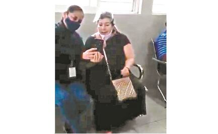 La diosa de la cumbia se vacuna contra el coronavirus, en Motul