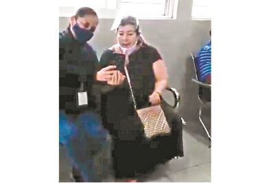 La diosa de la cumbia se vacuna contra el coronavirus, en Motul