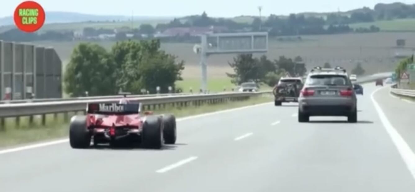 Captan a auto de Fórmula 2 circulando ilegalmente en carretera
