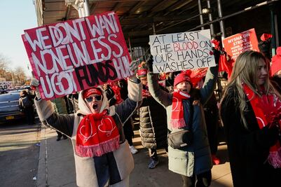 Enfermeras inician huelga en EU; es la mayor huelga del sector en la historia de Nueva York