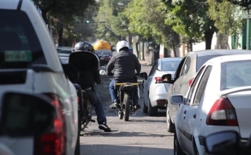 Así operan los motorratones en el centro de Toluca
