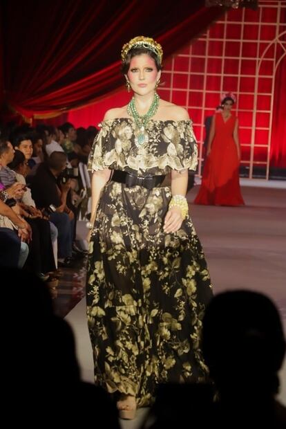 Sonia Falcone y Daniel Espinosa llevan moda con causa a Tabasco