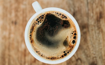 Cinco alimentos que te hacen sudar en exceso