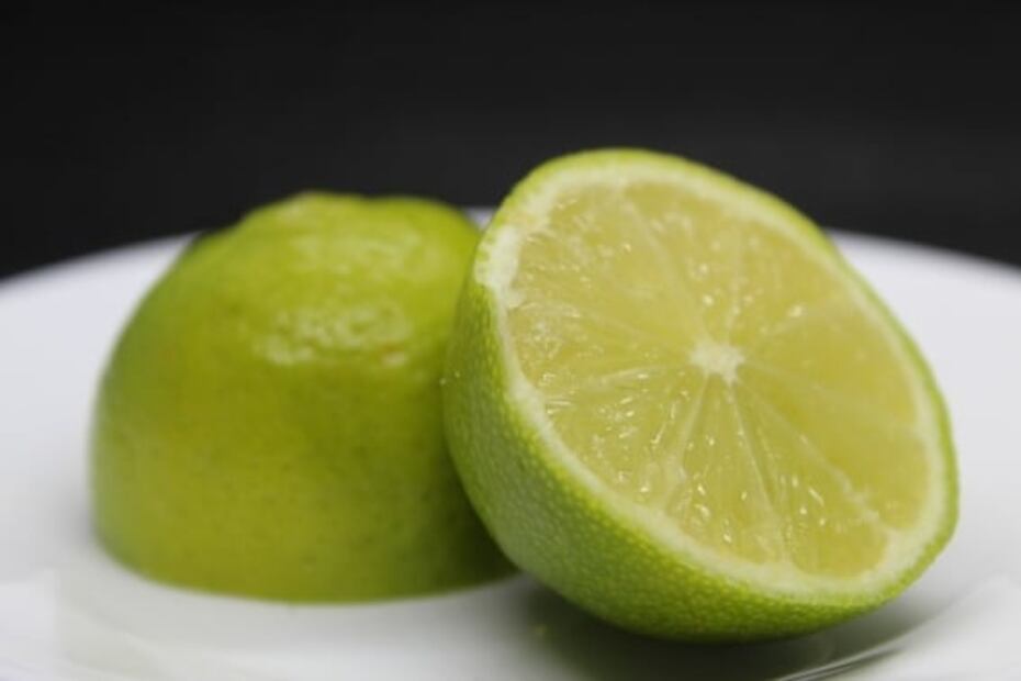 Cómo hacer jengibre con miel para el dolor de garganta