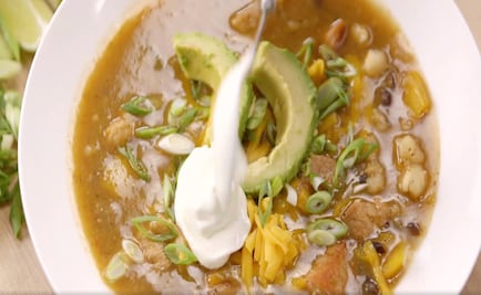 Esto lleva el pozole que se volvió viral de la chef Ina Garten