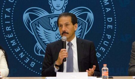 Tras detención de “Billy” Álvarez buscan reactivar caso contra exrector de la BUAP; es acusado de fraude y desvió de recursos