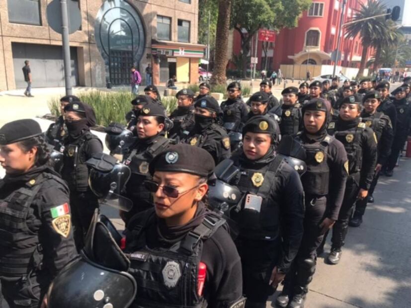 Así fue la marcha feminista del 25N en la CDMX minuto por minuto