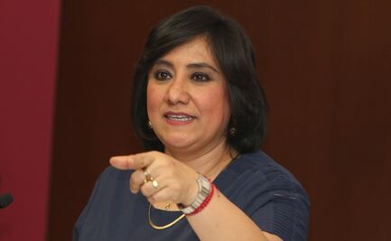 Irma Eréndira Sandoval alega que presentar información falsa no es "libertad de expresión"