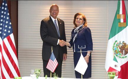 Arely Gómez y Jeh Johnson dialogan sobre seguridad y justicia 