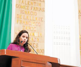 Alistan iniciativa para regular apps como Airbnb 