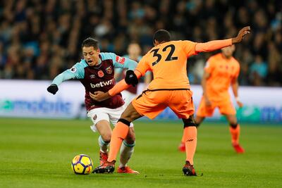 'Chicharito' y West Ham caen ante el Liverpool