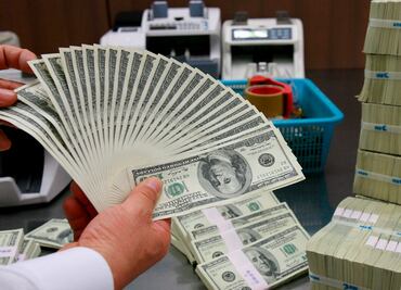 Reforma fiscal de EU pone nervioso al peso; dólar sube a $19.50