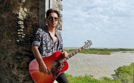 Erik Canales, vocalista de Allison, "deja la guitarra" para tirar tarot