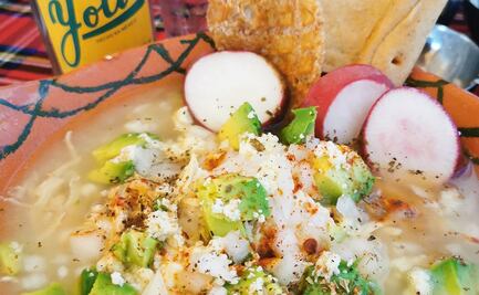 Conoce 5 platillos icónicos de la Riviera Diamante de Acapulco