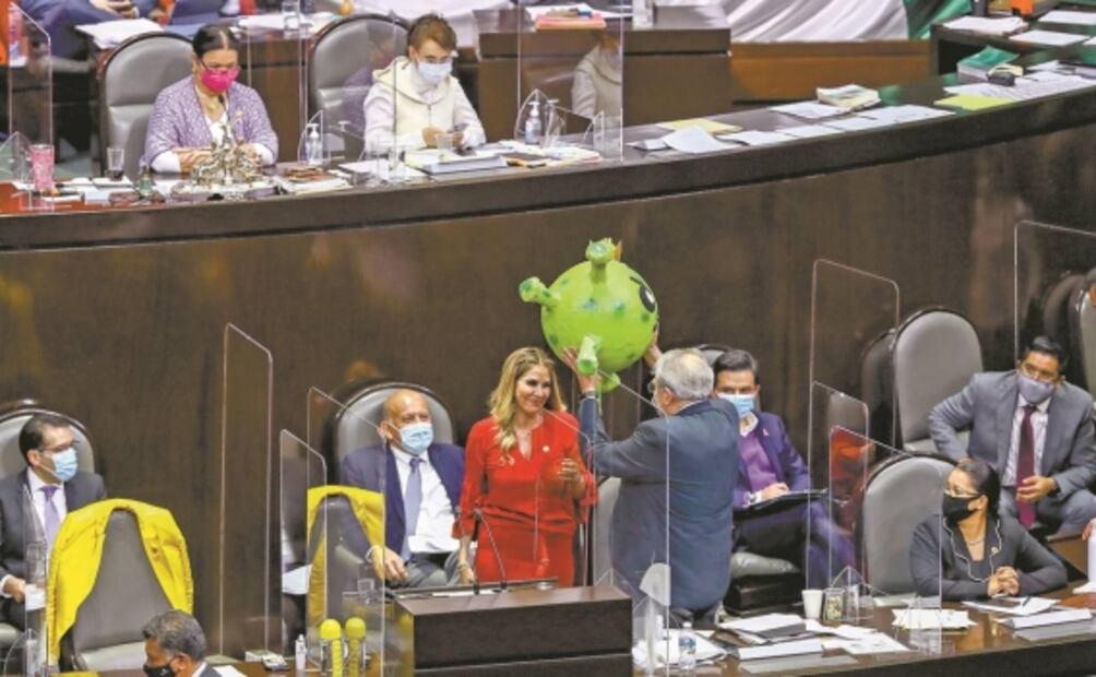 Cifras de pandemia no son para enorgullecerse: Alcocer