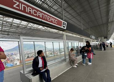 Usuarios de Tren Interurbano, expectantes ante inauguración de la estación Santa Fe