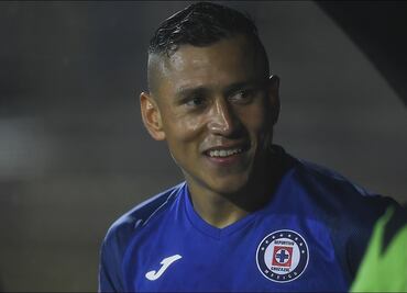 Cruz Azul aclara estado de salud del 'Cata' Domínguez