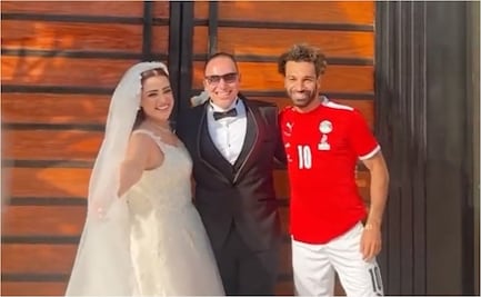 VIDEO: Mohamed Salah sorprende a pareja de recién casados en plena boda