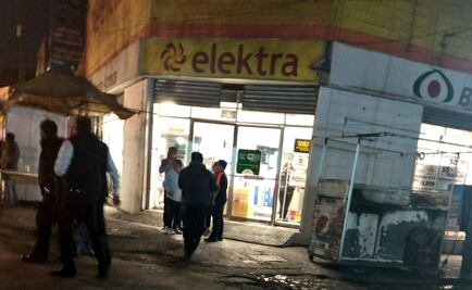 Asaltan tienda Elektra en la Portales, detienen a 13