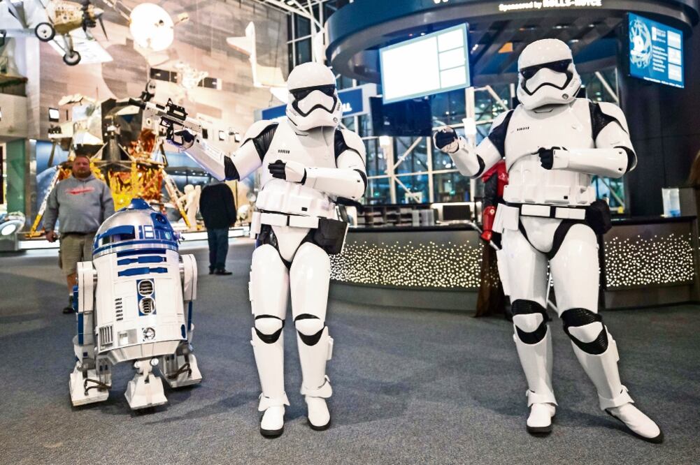 Rogue One es una película derivada del universo Star Wars (JIM LO SCALZO. EFE)