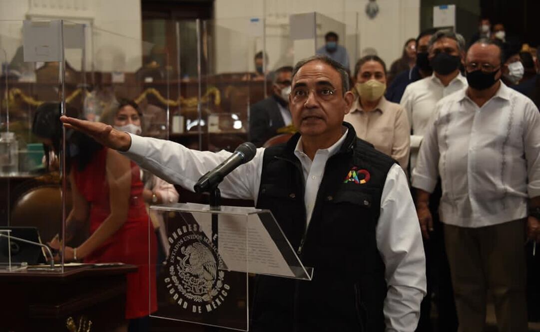 Sin opusición de algún diputado, esta mañana el pleno del Congreso local eligió, por mayoría, a Alberto Esteva Salinas como alcalde sustituto en Álvaro Obregón. Foto: Especial 