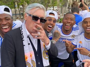Carlo Ancelotti y su "Indiscreto" festejo por el título del Real Madrid