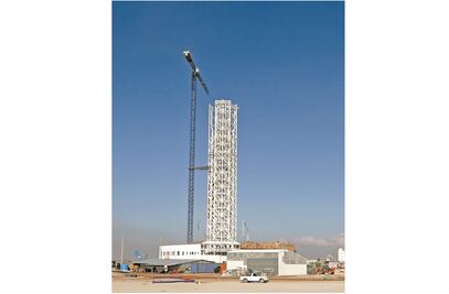 Otorgan SCT y Sedena concesión de aeropuerto