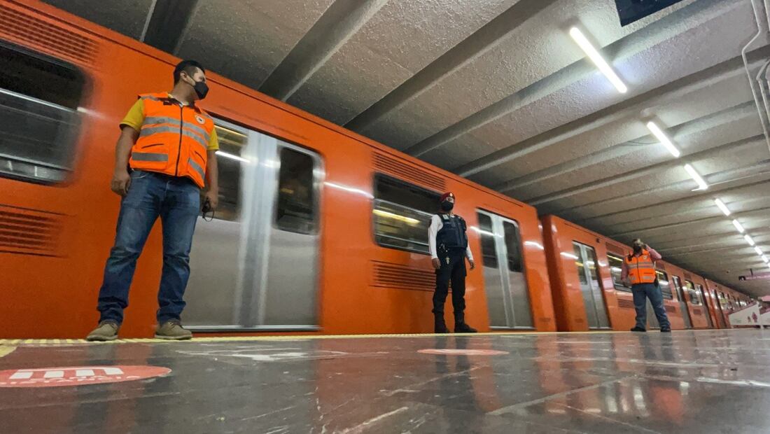 El Metro de la reanudará su servicio al finalizar el Simulacro Nacional. Foto: Twitter @MetroCDMX