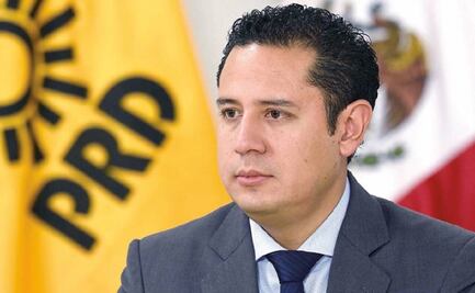 PRD presenta queja ante el INE en contra de AMLO por revocación de mandato