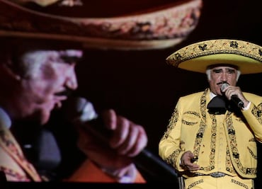 Homenaje a Don Vicente Fernández, "El Charro de Huentitán", minuto a minuto