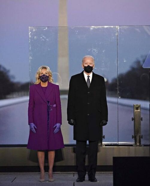 Jill Biden viste abrigo de un diseñador mexicano