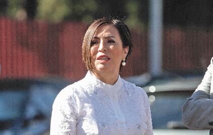 Rosario Robles no está acusada por daño millonario: abogado