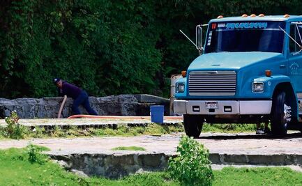 Denuncian huachicoleo de agua en Villa Victoria