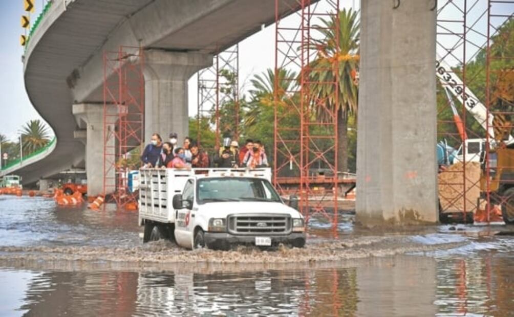 Agua potable inunda Cuemanco