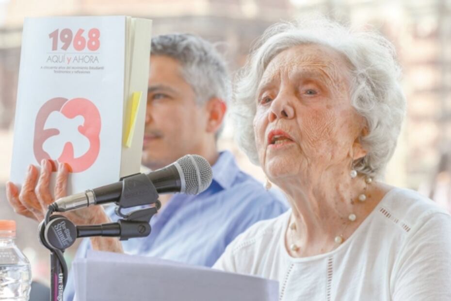 “A mis espías les llevaba café y galletas”, dice Elena Poniatowska