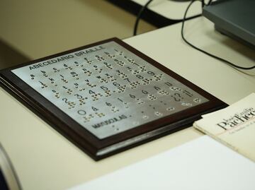 Obras de Octavio Paz y José Emilio Pacheco llegan al braille