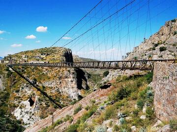 5 puentes colgantes de México que debes cruzar alguna vez
