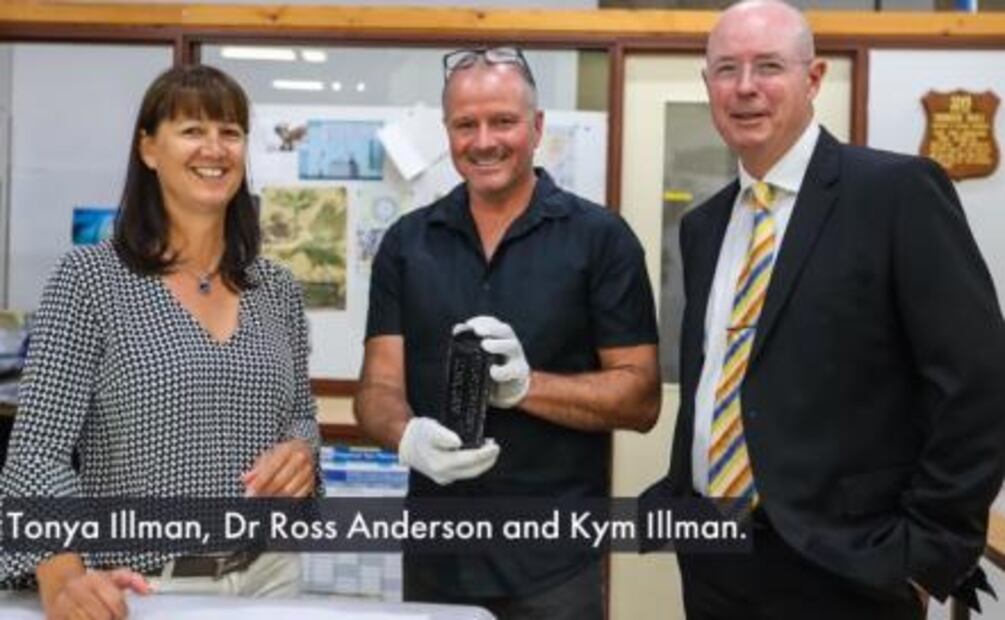 Hallan el mensaje en una botella más antiguo del mundo