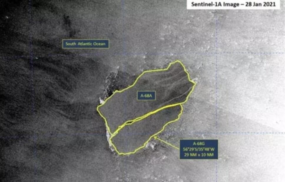 El iceberg gigante A68A se parte casi por la mitad