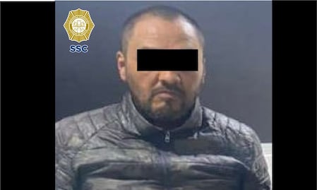 Detienen a hombre robándose cráneos humanos de panteón en la Miguel Hidalgo