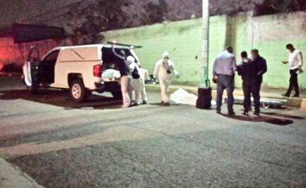 Matan a tiros a cuatro hombres mientras bebían alcohol en calles de Ecatepec