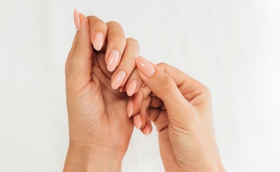 Hábitos para no tener uñas débiles. Fuente: Freepik