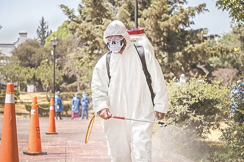 En un recorrido realizado por EL UNIVERSAL, se pudo observar que en el Kiosco de Salud ubicado en la Alameda del Sur, en la alcaldía de Coyoacán, hubo poca afluencia desde las 11:00 horas a las 14:00 horas. Fotos: GERMÁN ESPINOSA. EL UNIVERSAL