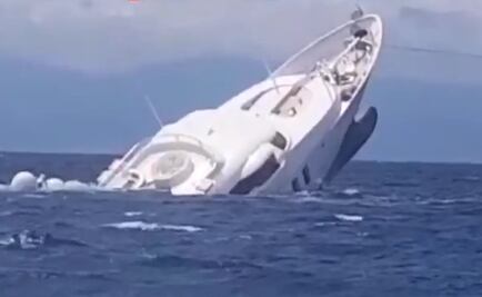 Como el Titanic, captan momento en que lujoso yate se hunde frente a la costa de Italia
