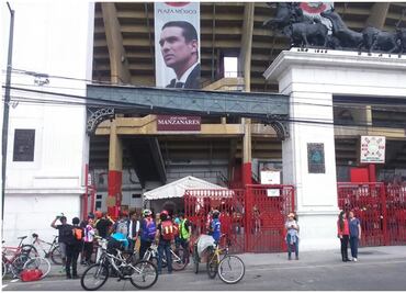 Plaza México cierra como centro de acopio
