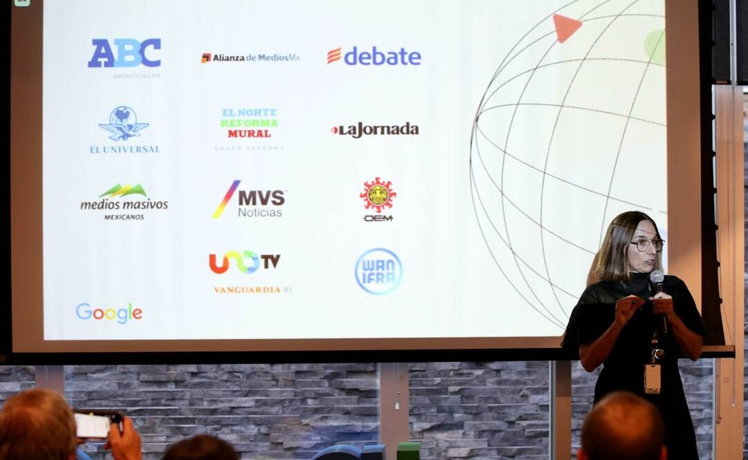 Lanzamiento Google News Showcase. Transparencia en México. En las oficinas de Google en Lomas de Chapultepec. Estuvo presente la directora para América Latina de Google, Andrea Fornes, y diferentes ejecutivos de la empresa.