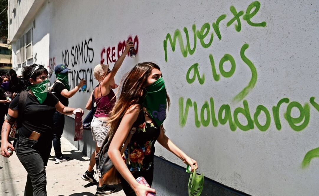 Feminists protested against police violence and rape - Photo: Ivan Stephens/EL UNIVERSAL