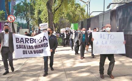 Piden a AMLO mediar conflicto BUAP-Barbosa