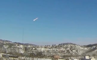 Meteorito de 7 toneladas cruza el cielo de Cleveland; estalla en la atmósfera y genera alarma