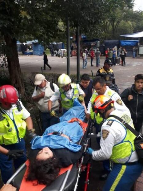 Minuto a Minuto. Marcha del Silencio de estudiantes al Zócalo
